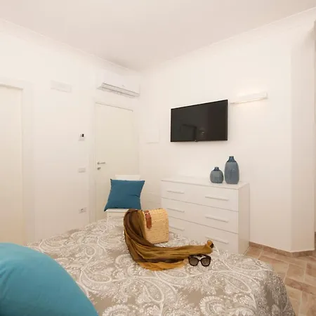 Гостьовий будинок Casamia 3*