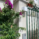 Casamia Guest house